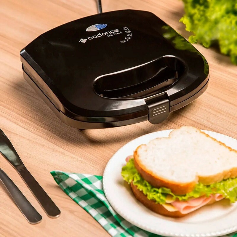 SANDUICHEIRA CADENCE SAN253 MINIGRILL 127V PRETA